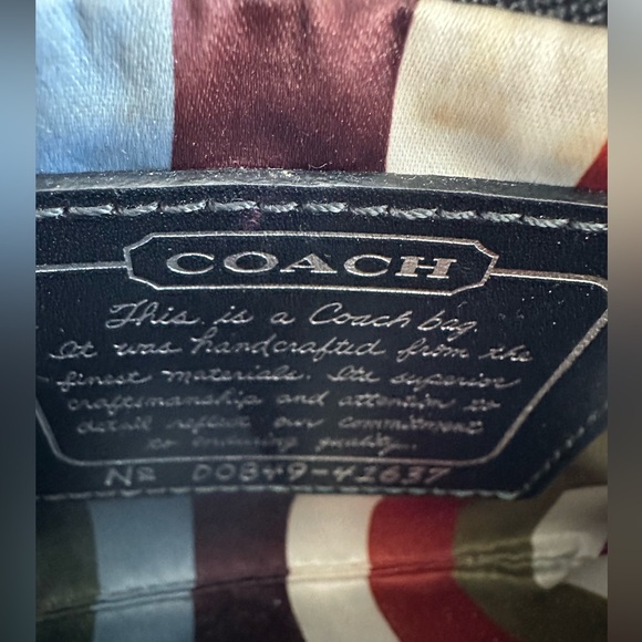 COACH Signature Logo Corner Zip Wristlet - Picture 5 of 6